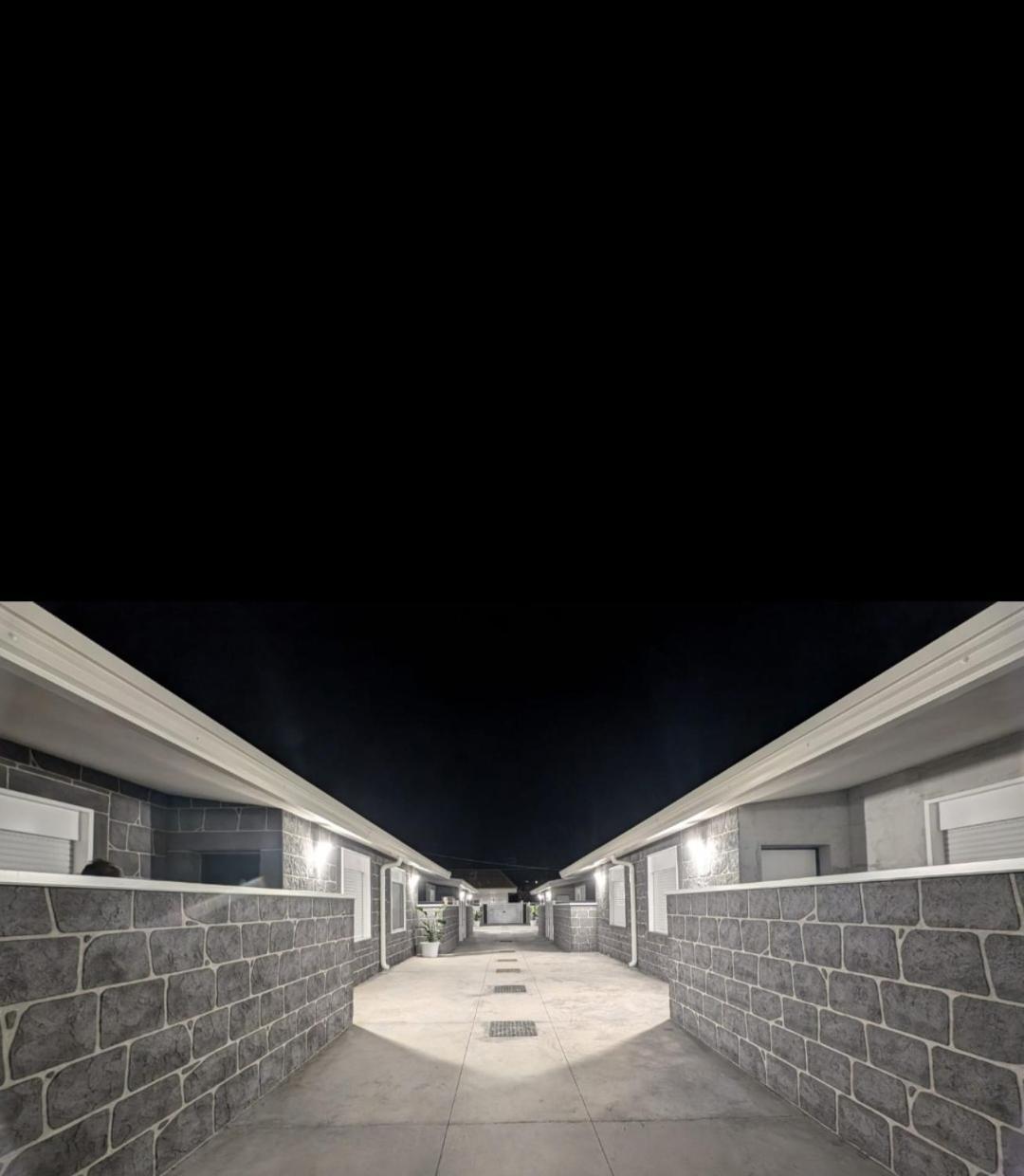 Le Roche Noir 11 Appartamento Aeroporto di Catania Fontana Rossa